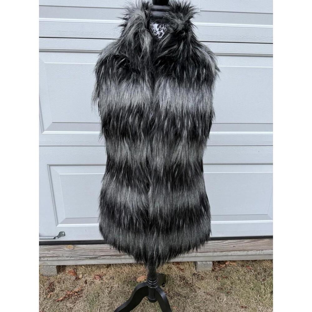 Michael Kors Faux Fur Vest Sleeveless Size Small Black & Grey